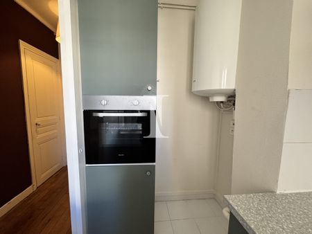 Location Appartement 2 pièces 42m² PARIS 15ème - Photo 5