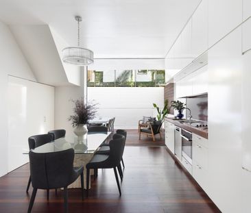 85 Victoria Street, Potts Point NSW 2011 - House For Rent | Domain - Photo 1