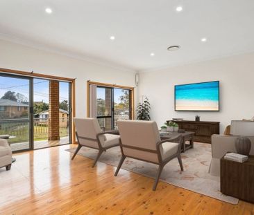 Spacious Family Haven in a Desirable Lakeside Location - Photo 5