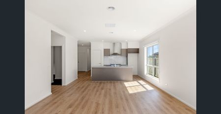 Brand New Family Home - Photo 4