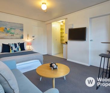 Studio Apartment in Prime Location! - Photo 4