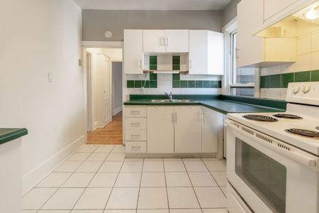 For Lease - 270 Main Street Unit# 2, Hamilton, Ontario - Photo 3