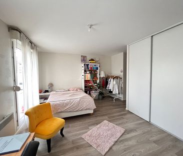 Location Appartement 1 pièce 34m² - Photo 3