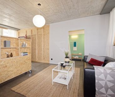 Rent a 2 rooms apartment in Schlieren - Photo 2
