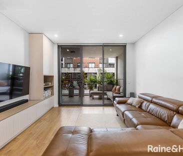 Light-Filled, Designer Two-Bedroom Apartment with Exceptional Storage - Photo 1