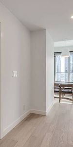 Pet Friendly Furnished 2 Bedroom @ 1480 Howe -Available October 1st - Photo 4