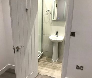 Room in a Shared Flat, Moffat Road, CR7 - Photo 5