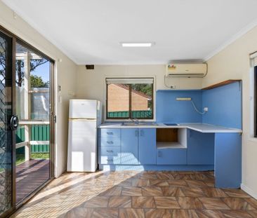 1 X Bedroom Granny Flat - Electricity and Water Included - Photo 1