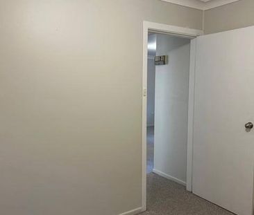 CENTRAL LOCATION - Photo 3