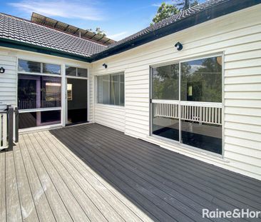 55 Hillside Terrace, St Lucia, QLD 4067 - Photo 1