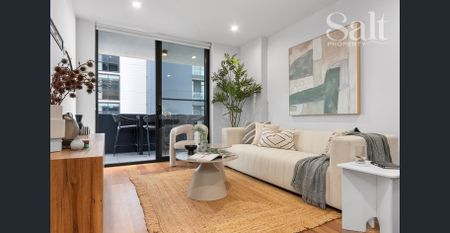 Sophisticated Harbourside Living in the Acclaimed Stella Complex - Photo 2