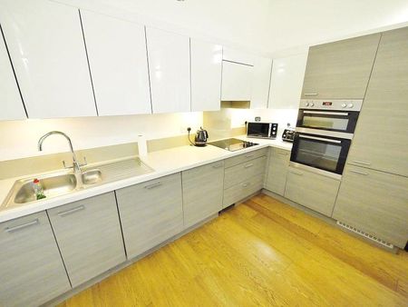 2 bedroom apartment to rent - Photo 4