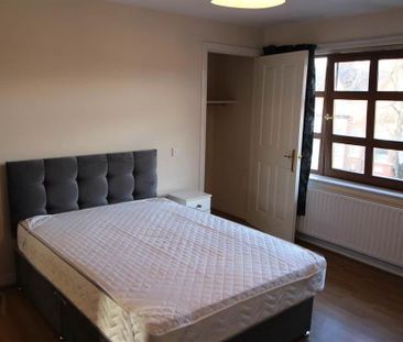 92 The Cloisters, University Avenue, Belfast, BT7 1GQ - Photo 6