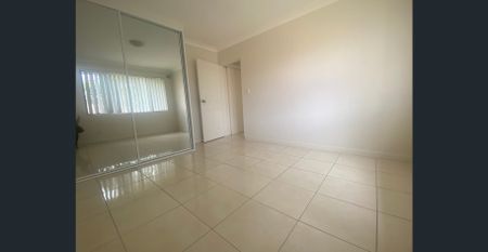 Bright & Sunny 2 bed - Photo 4