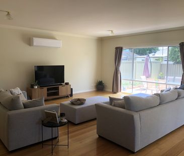 15 McCormack Avenue, SHEPPARTON VIC 3630 - Photo 1