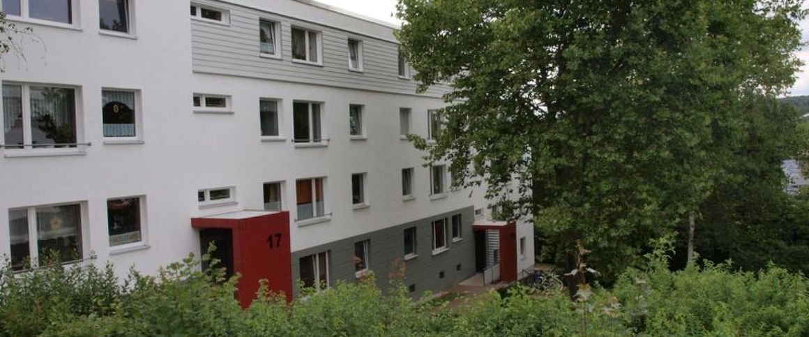 3 Zimmer-Wohnung mit Balkon in der Südstadt von SZ-Bad - Photo 1