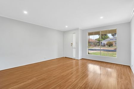 7 Garnaut Avenue, Pooraka SA 5095 - Photo 5