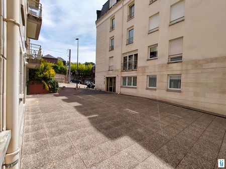 Location Appartement 1 pièce 27m² - Photo 5