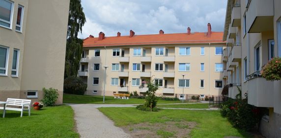 Hantverkaregatan 93 - Foto 2