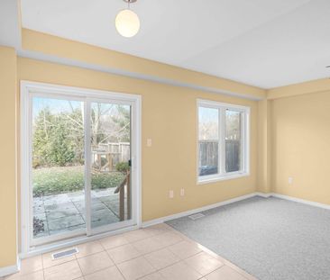 For Lease - 43 Northwest Passage, Whitchurch-Stouffville, Ontario - Photo 2