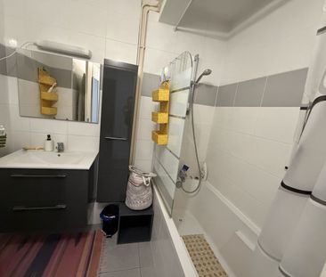 Location Appartement 3 pièces 79m² MACON 71000 - Photo 3