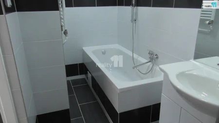 pronájem prostorného bytu 2+1, 85 m - Фото 3