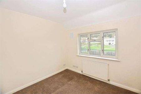 East Pafford Avenue, Torquay, Devon, TQ2 - Photo 4