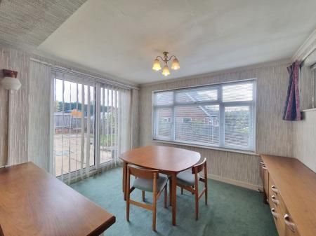 Kelmarsh Avenue, Leicester - Photo 4