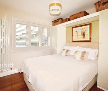 3 bedroom semi-detached bungalow to rent - Photo 2