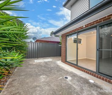 NEAT & TIDY IN PRIME LOCATION - Photo 6