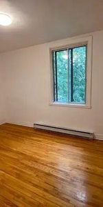 5½ rénové à Montréal-Est - 3 chambres - 1 365 $/mois - Photo 4