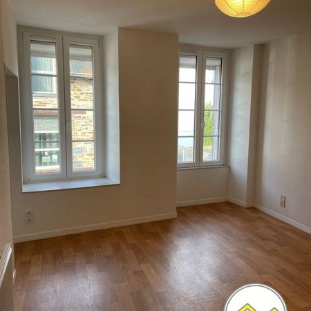 Location Appartement 1 pièce 32m² CHATEAUBRIANT 44110 - Photo 4