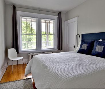 Grand 7 1/2 tout meublé tout inclus (3 chambres) - location au mois - Photo 2