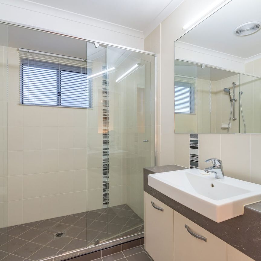 `Modern Elevated Living in the Heart of Cooroy - Photo 1