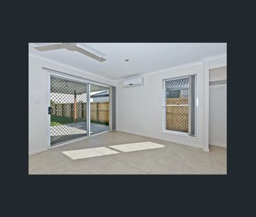 Modern & Immaculate Family Home – Prime Location! - Photo 4