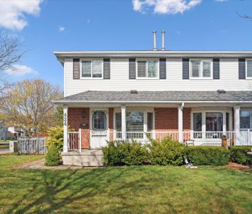 For Lease - 424 Benesfort Court, Kitchener, Ontario - Photo 1