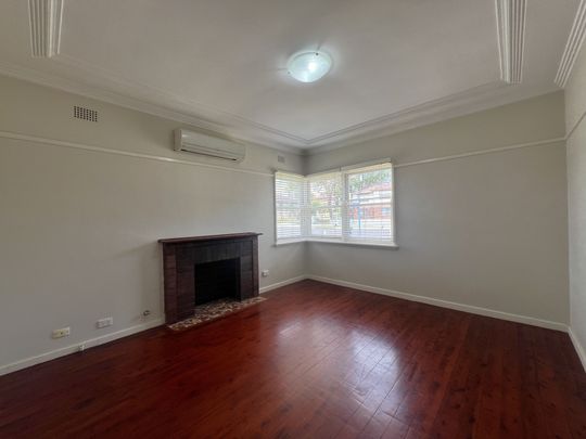 Just Listed - Cosy home, Handy location - Photo 1