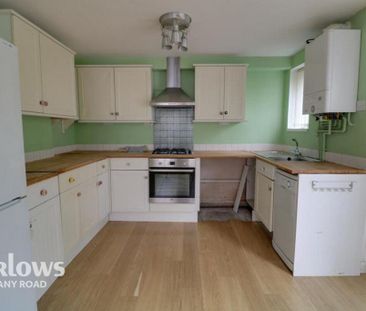 2 bedroom coach house to rent - Photo 4