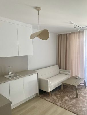 Przytulne mieszkanie, nowy budynek, duży balkon - Photo 1