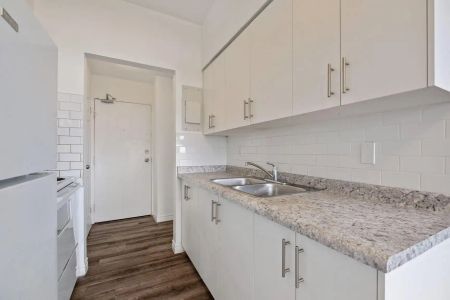 Greenhill Apartments Inc — 2 bedroom - Photo 5