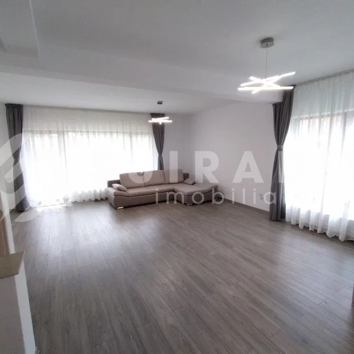 Casa individuala in cartierul Militar, garaj, curte de 300 mp- locuinta sau birou - Fotografie 1