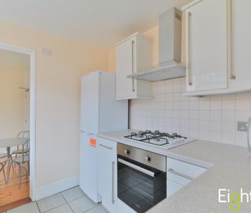 3 bedroom terraced house to rent - Photo 6