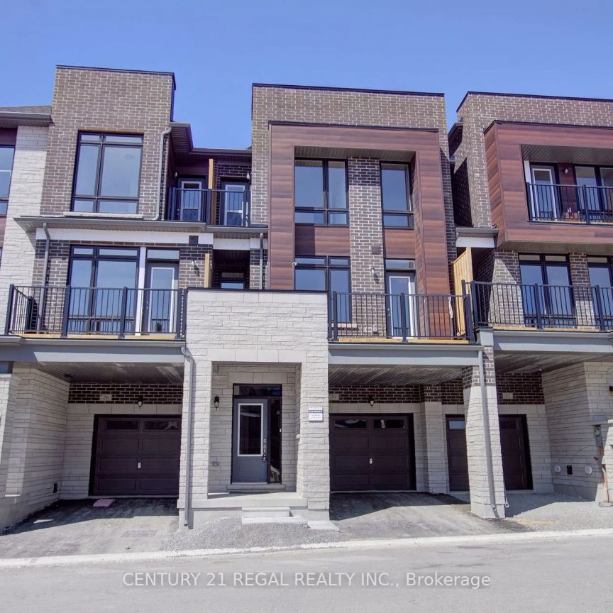 Condo Townhouse For Lease | N9195068 - Photo 1