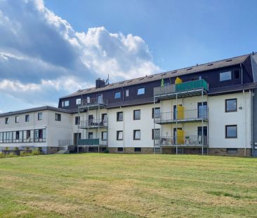 Helle 2 Zimmer Wohnung (Hochpaterre) zur Miete mit Balkon in ruhige... - Photo 2