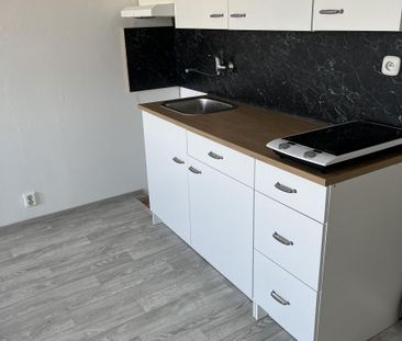 Pronájem bytu 1+kk • 25 m² bez realitkyHorácké náměstí, Brno - Řečk... - Photo 1