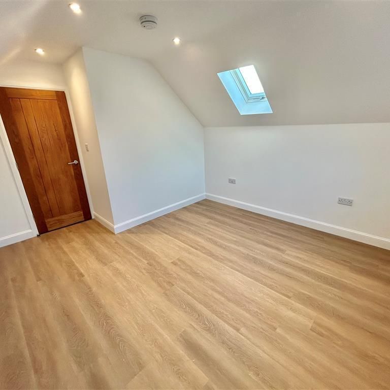 Allen Street, Hucknall, NOTTINGHAM - Photo 1