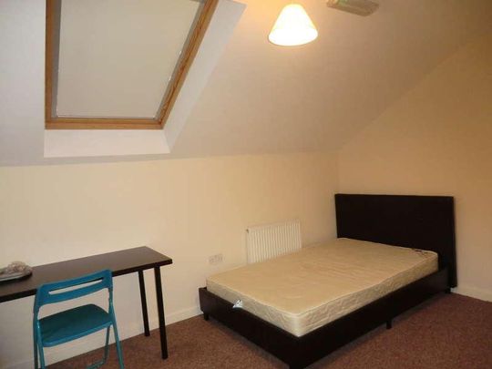 Newly Refurbished Room With All Bills & Council Tax, CV1 - Photo 1