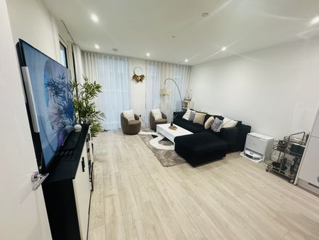 2 Bed Flat, Bond Apartments, HA1 - Photo 3