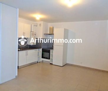 Location Appartement 2 pièces 40 m2 à Savigny-le-Temple - Photo 2