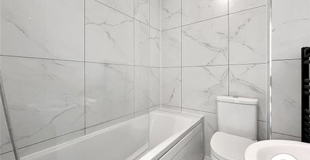 1 bedroom property to rent - Photo 4